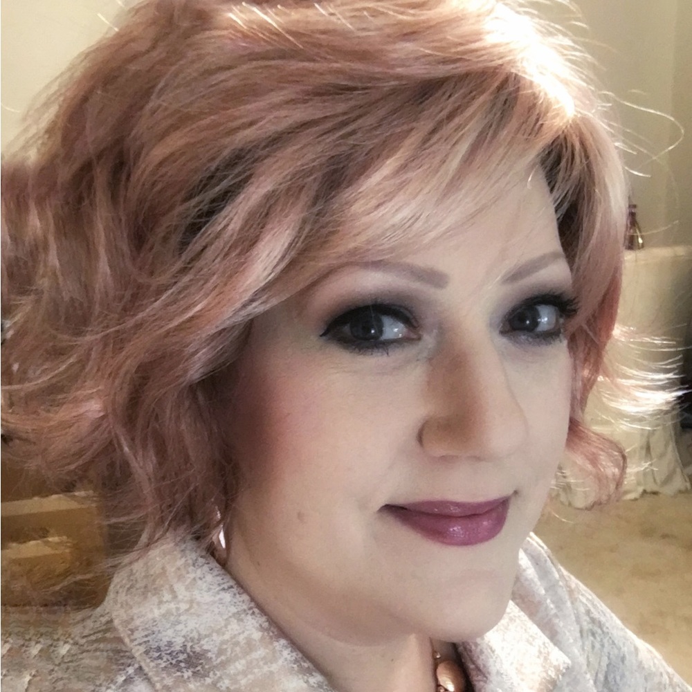 Meet your Posher, Melissa